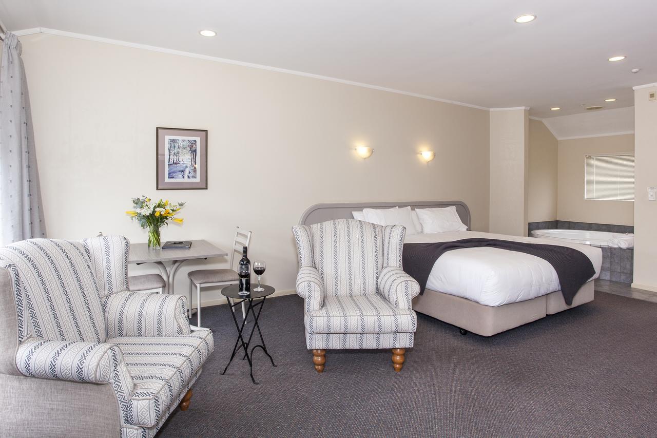 Te Mata Lodge Хавлок-Норт Экстерьер фото