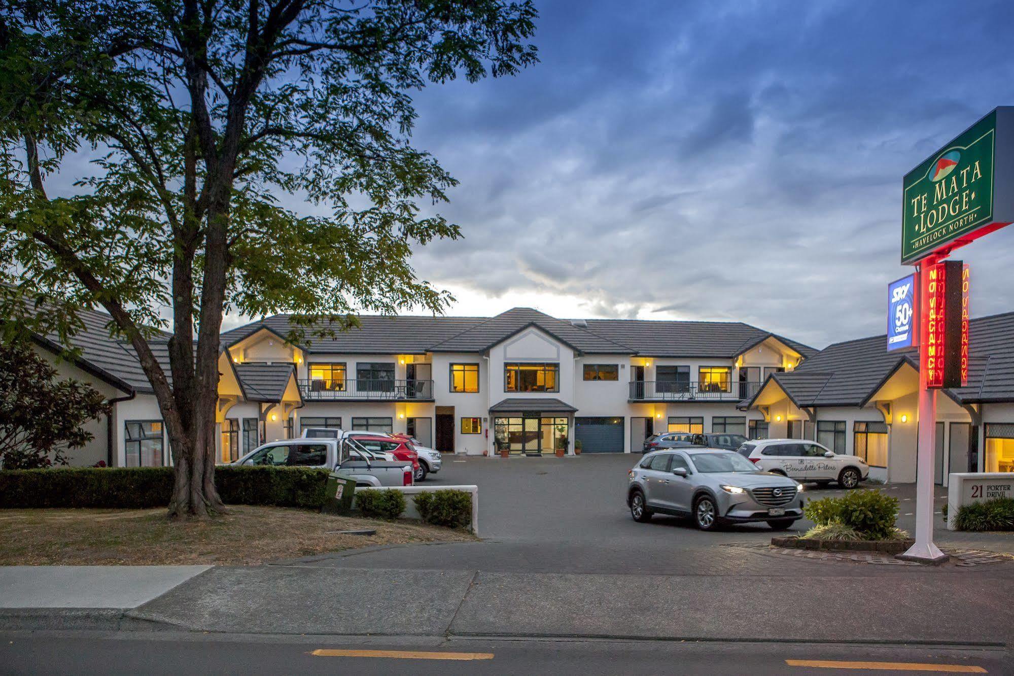 Te Mata Lodge Хавлок-Норт Экстерьер фото
